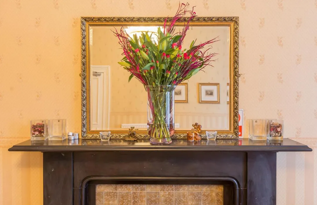 Menzies Guest House-1